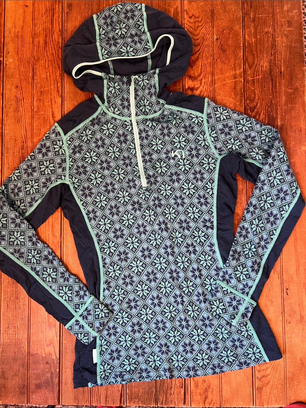 Kari Traa Women's Mint Patterned Hooded Midlayer pullover wool  top size large